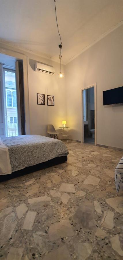 Sofia Rooms เนเปิลส์ ภายนอก รูปภาพ