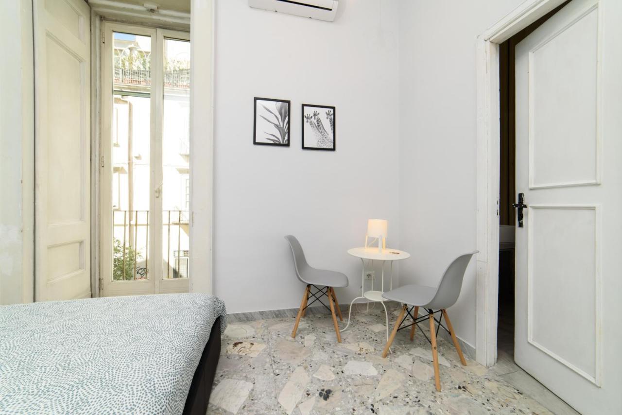 Sofia Rooms เนเปิลส์ ภายนอก รูปภาพ