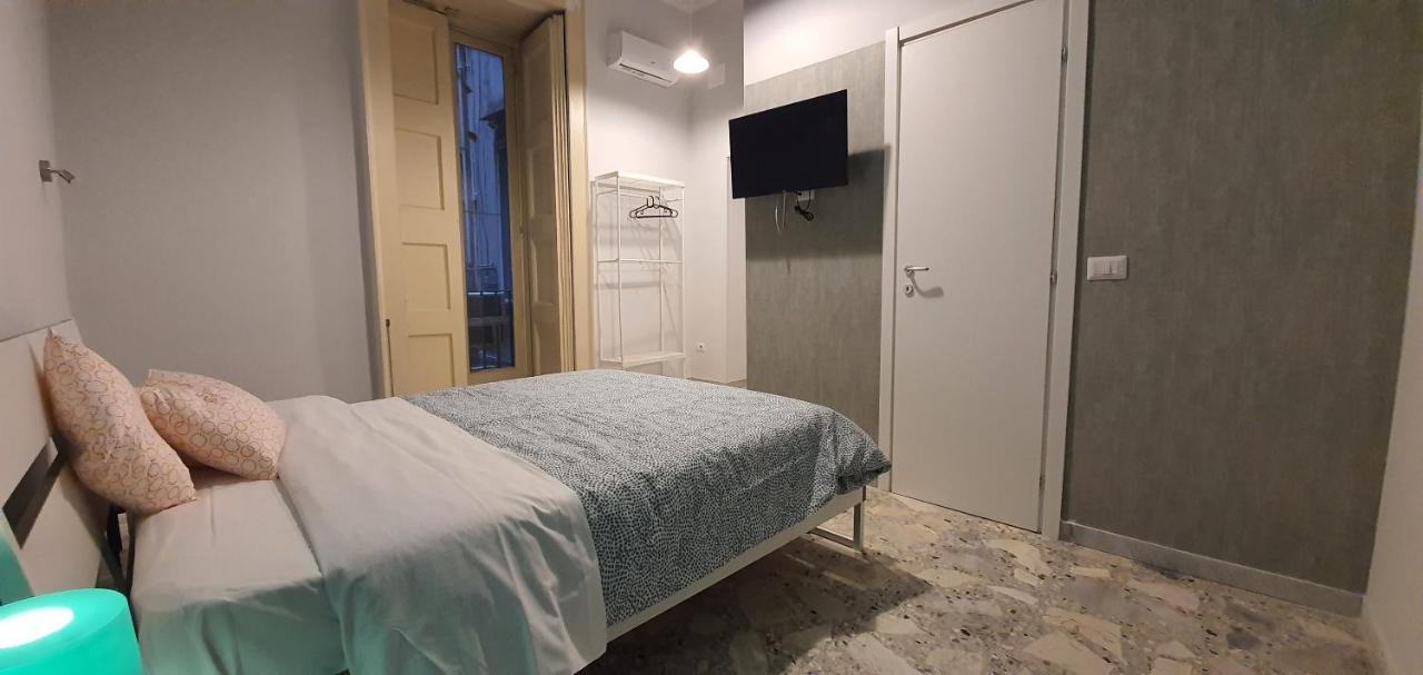 Sofia Rooms เนเปิลส์ ภายนอก รูปภาพ