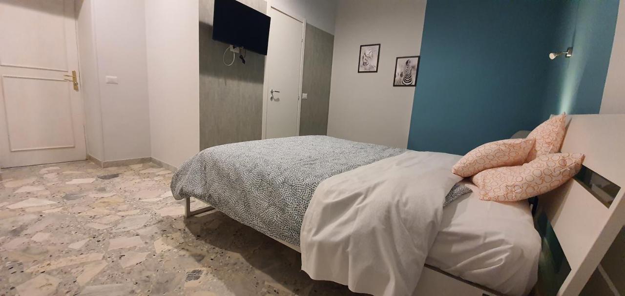 Sofia Rooms เนเปิลส์ ภายนอก รูปภาพ