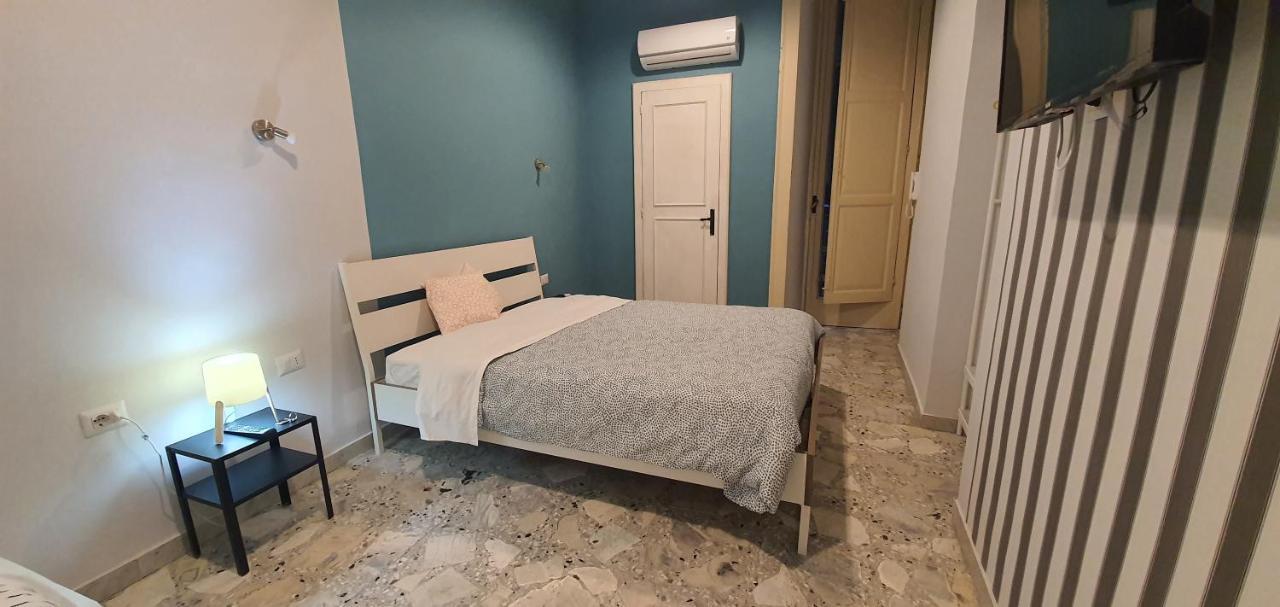 Sofia Rooms เนเปิลส์ ภายนอก รูปภาพ