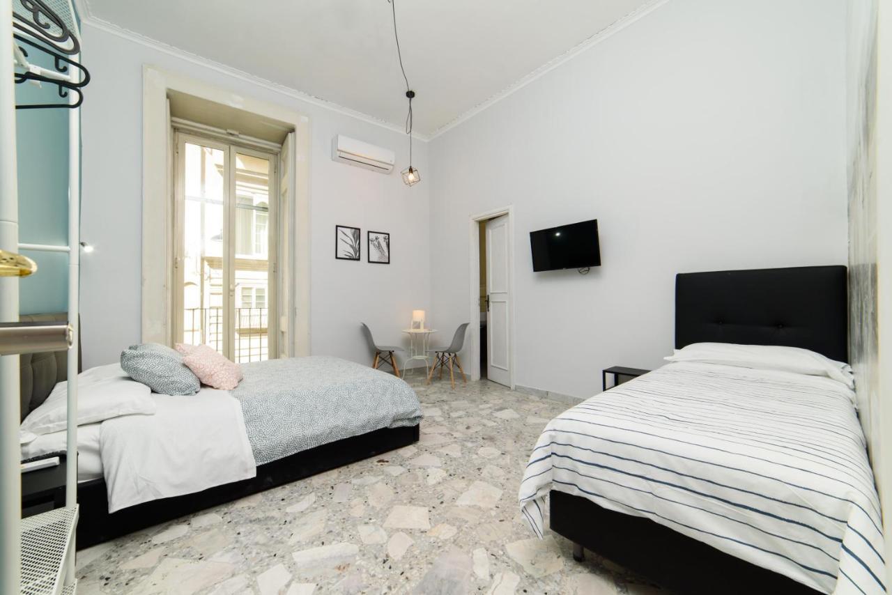 Sofia Rooms เนเปิลส์ ภายนอก รูปภาพ