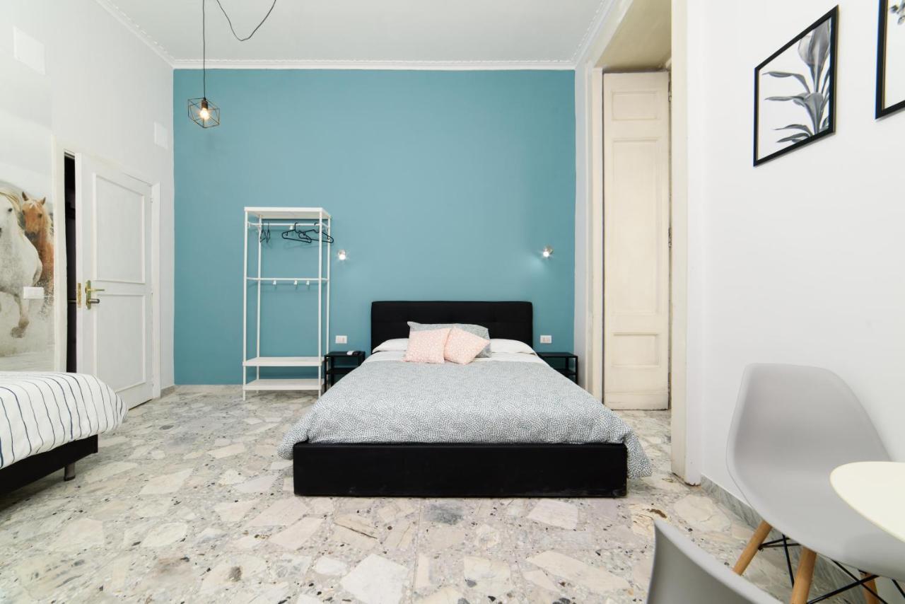 Sofia Rooms เนเปิลส์ ภายนอก รูปภาพ